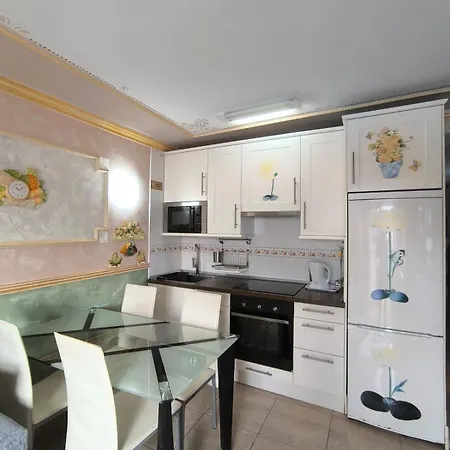 Apartment Parque Royal 2 *